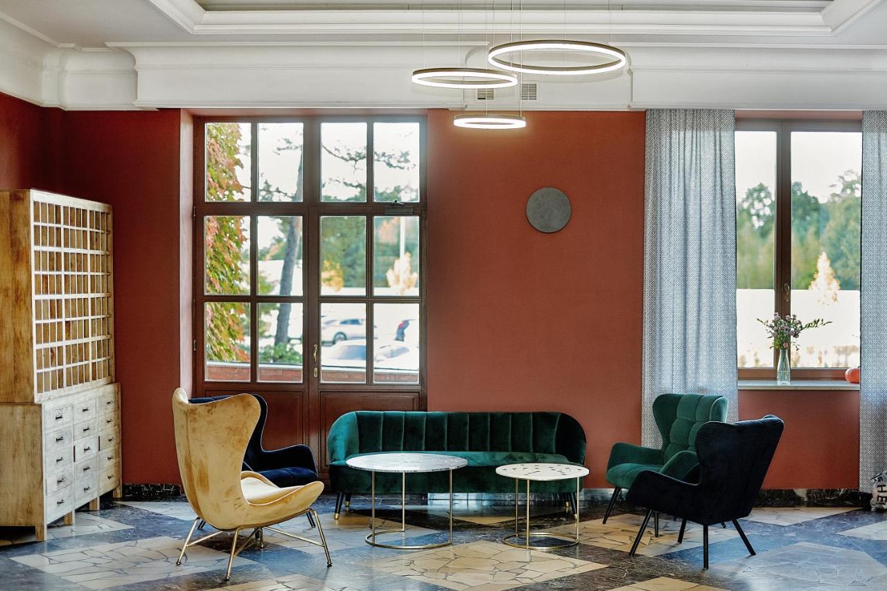 Hotel Sphinx Zabia Wola 外观 照片